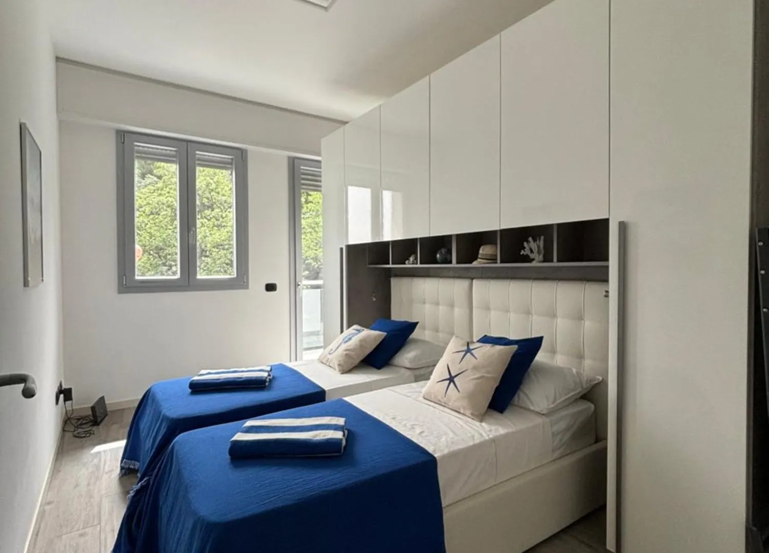 Azzurro - Beautiful And Bright Sea View Apartment Bergeggi