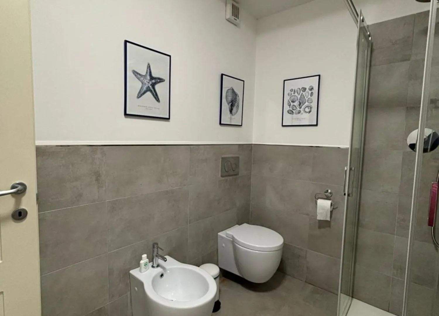 Azzurro - Beautiful And Bright Sea View Apartment Bergeggi